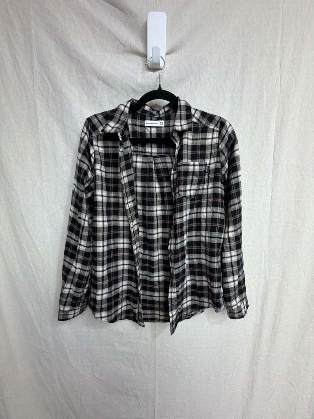 Abercrombie Kids Black and White Plaid Button Down Flannel Shirt Size 15/16